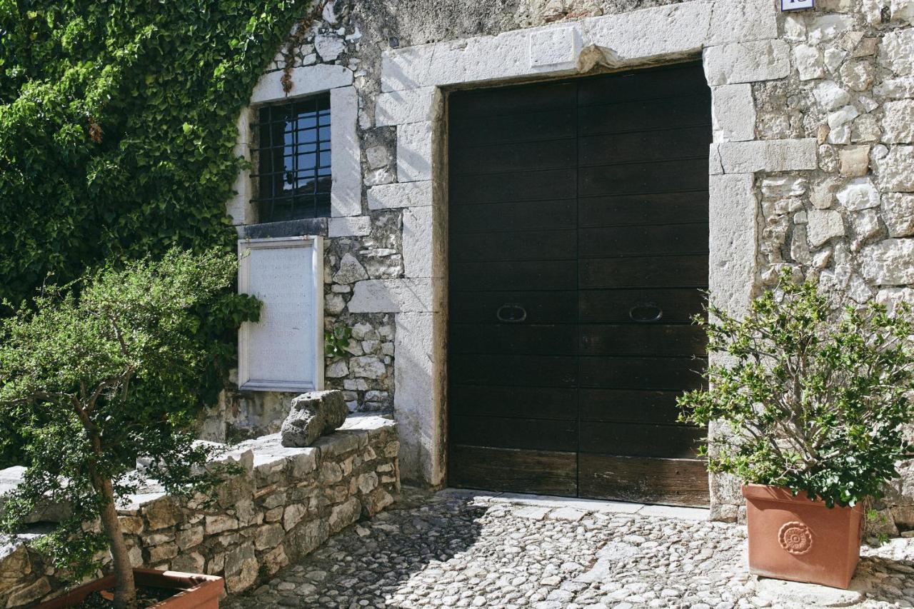 Albergo Diffuso Crispolti Labro Экстерьер фото